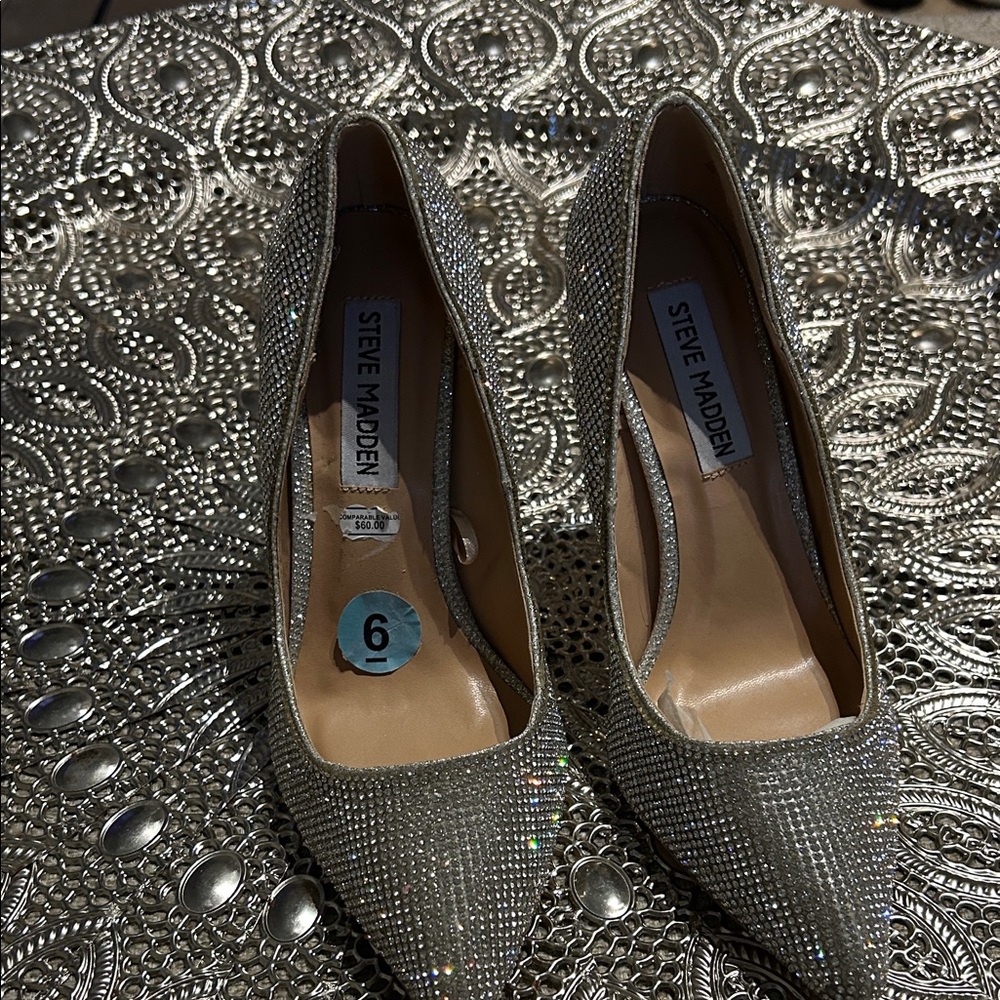 Steve Madden Glittering Silver Heels